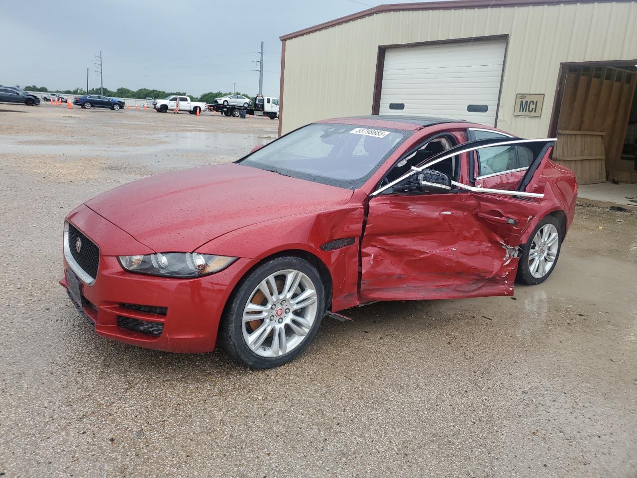 JAGUAR XE PREMIUM
