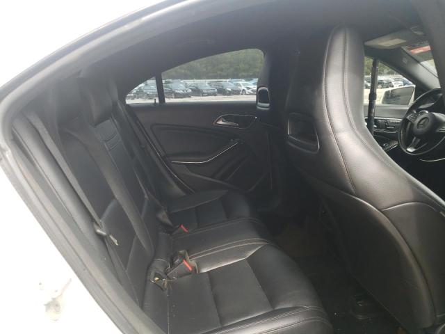 2015 MERCEDES-BENZ CLA 250 - WDDSJ4EB5FN176292