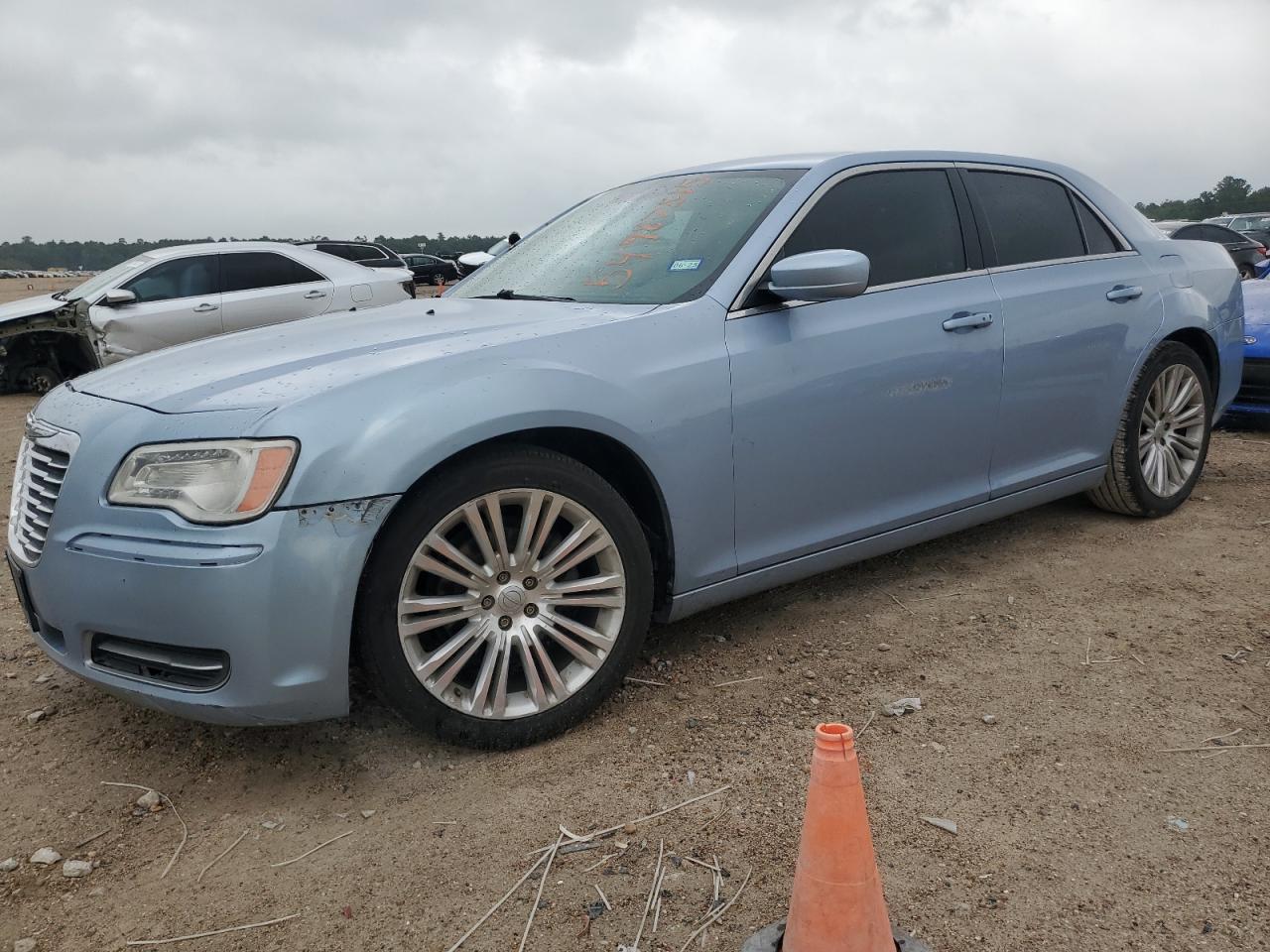 CHRYSLER 300