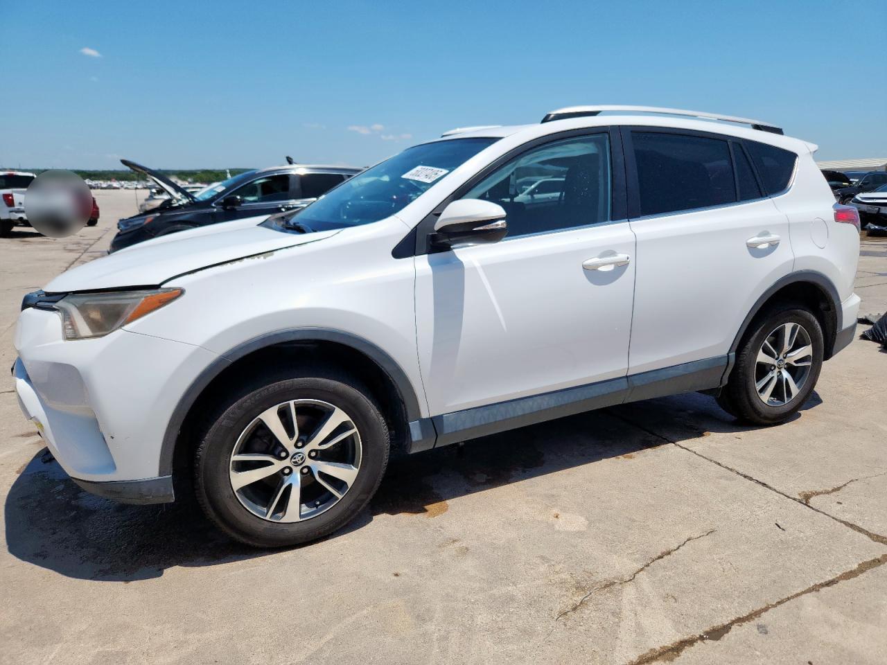 TOYOTA RAV4 XLE