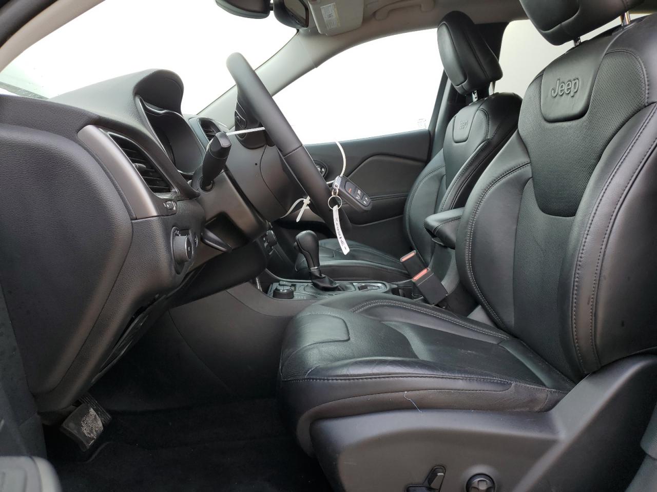 JEEP GRAND CHEROKEE LATITUDE LUX