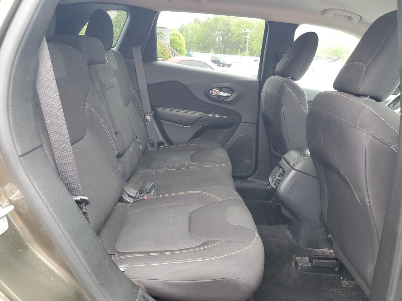 JEEP GRAND CHEROKEE LATITUDE