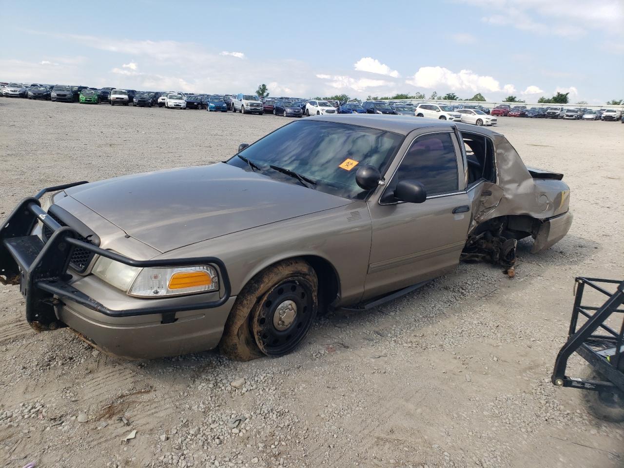 FORD CROWN VICTORIA POLICE INTERCEPTOR