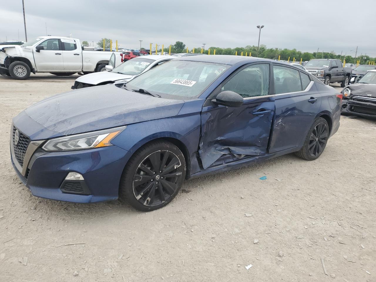 NISSAN ALTIMA SR