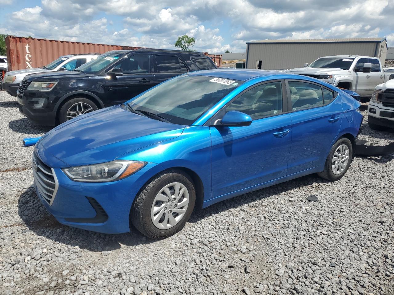 HYUNDAI ELANTRA SE