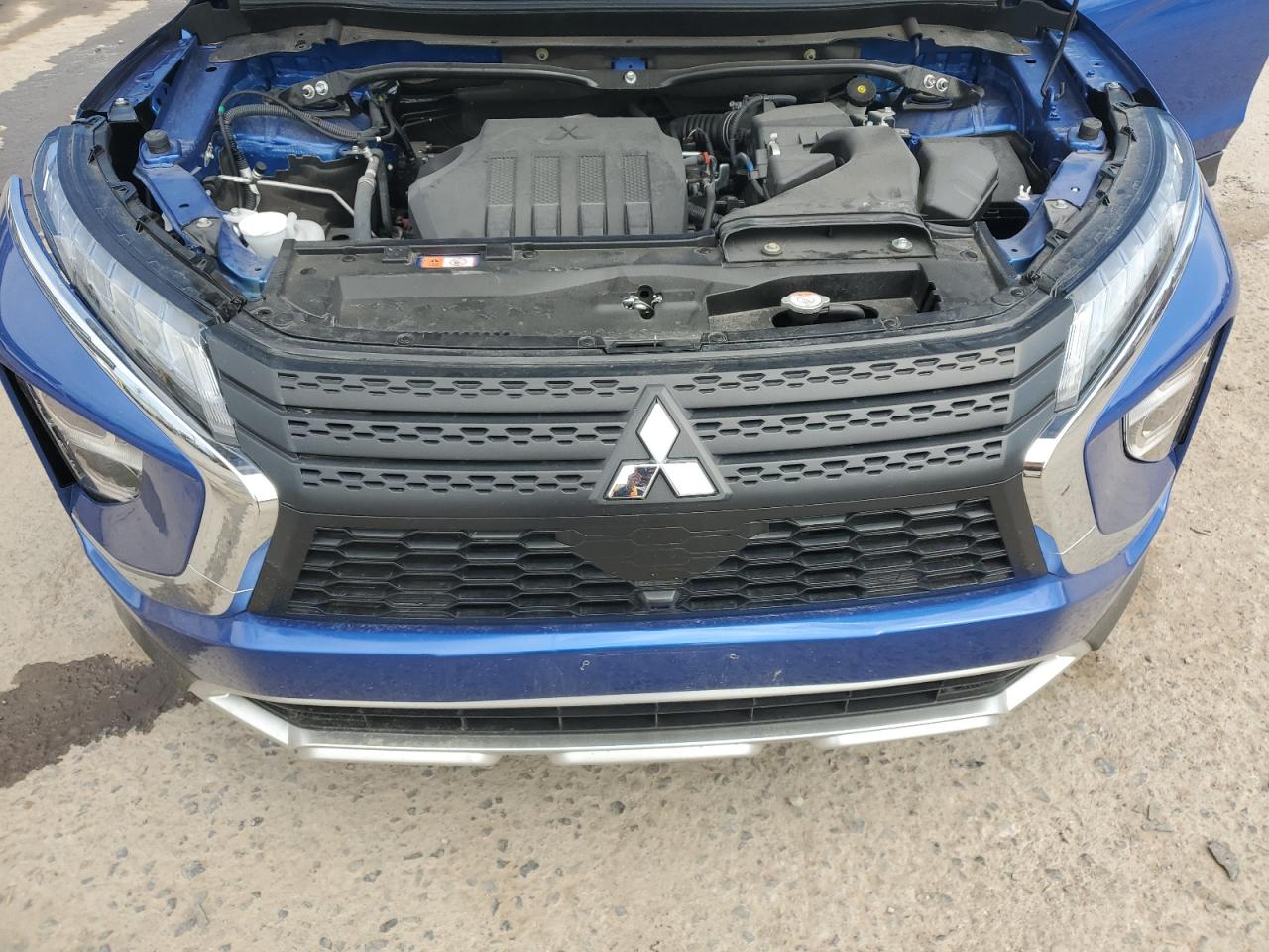 MITSUBISHI ECLIPSE SE