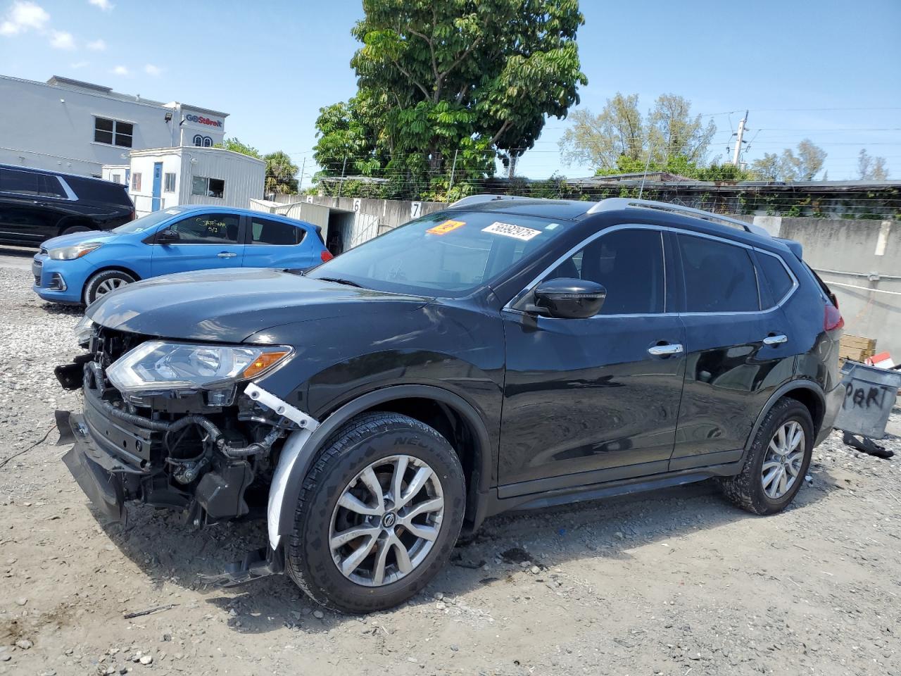 Nissan Rogue s 2018
