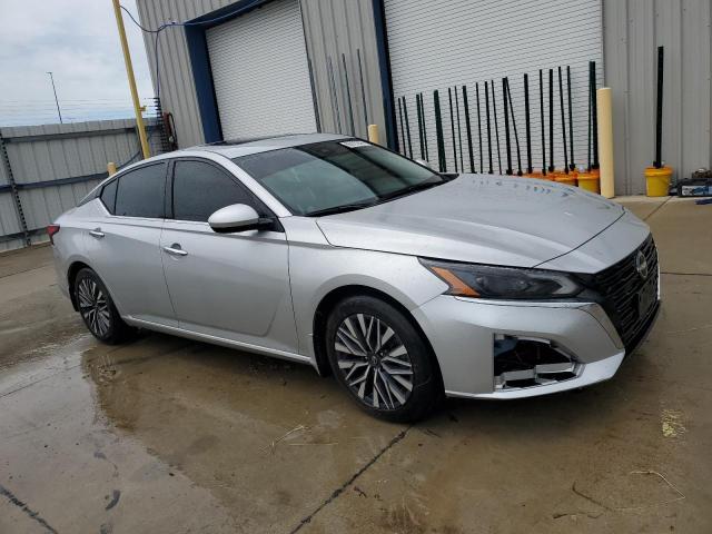 Vin: 1n4bl4dv1pn304034, lot: 56029245, nissan altima sv 20234