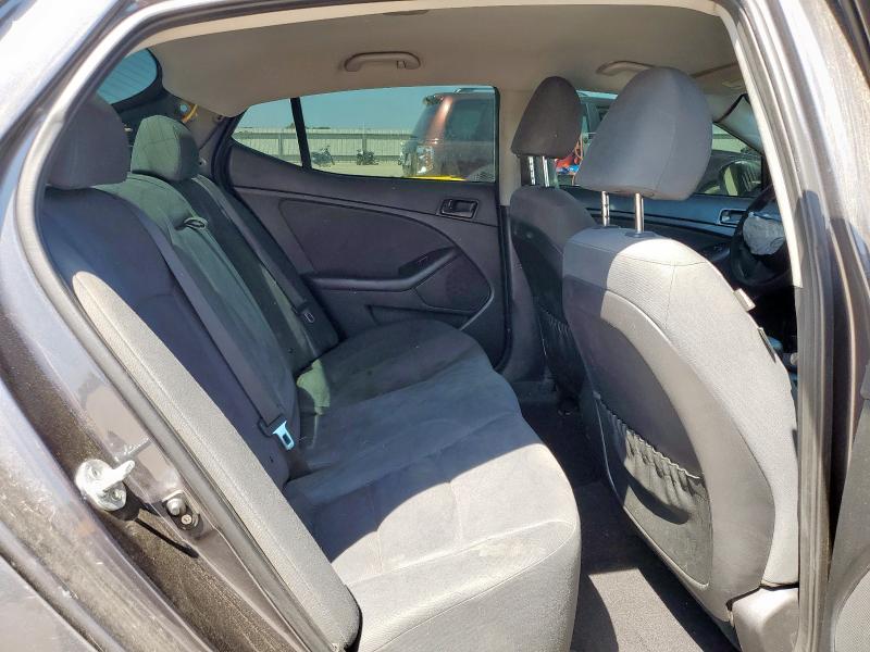 2015 KIA OPTIMA LX - KNAGM4A77F5643802