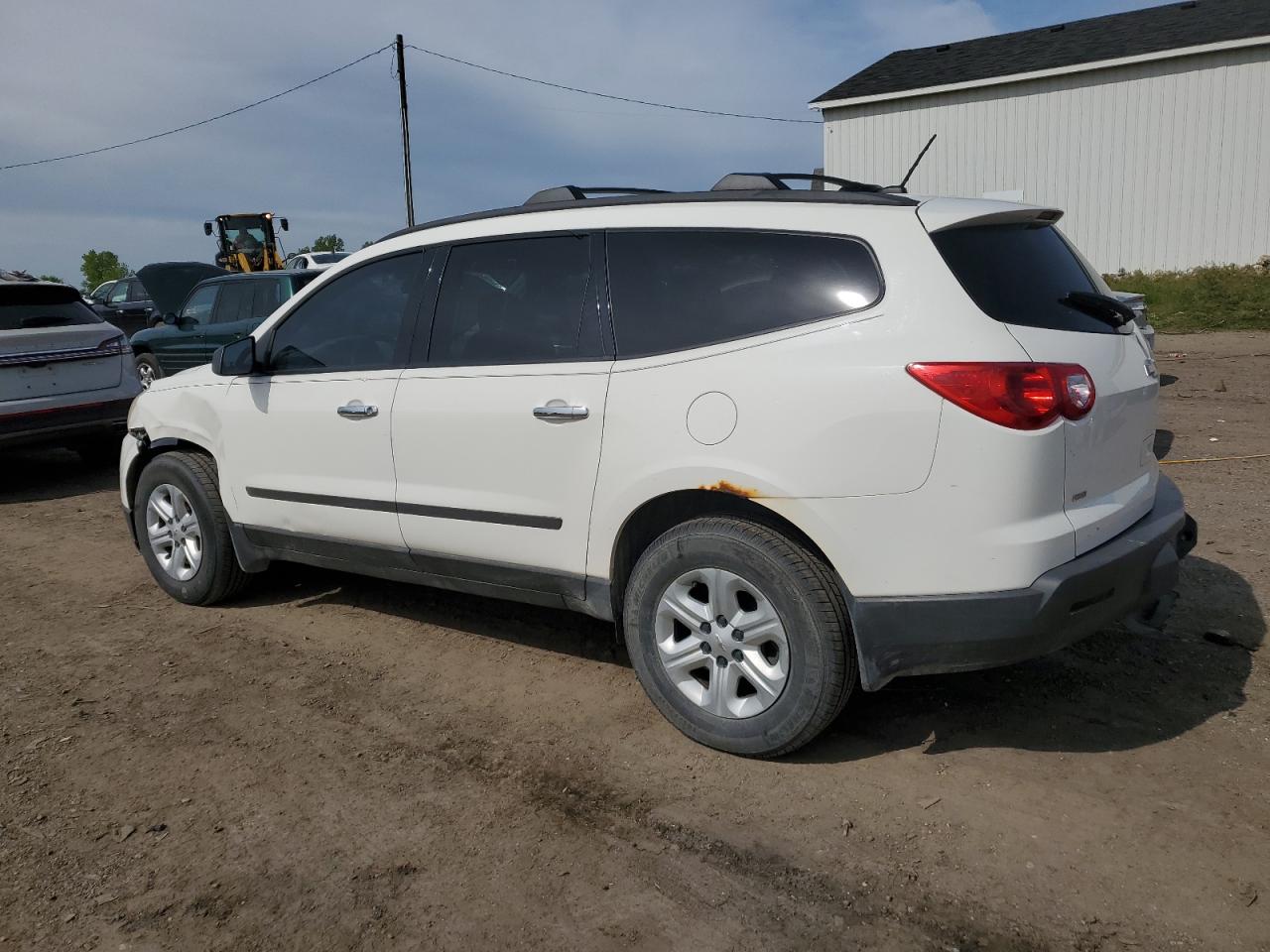 CHEVROLET TRAVERSE LS