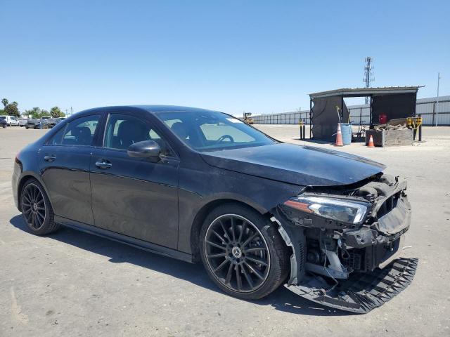 Vin: wdd3g4eb0kw012830, lot: 56175745, mercedes-benz a-class 220 20194