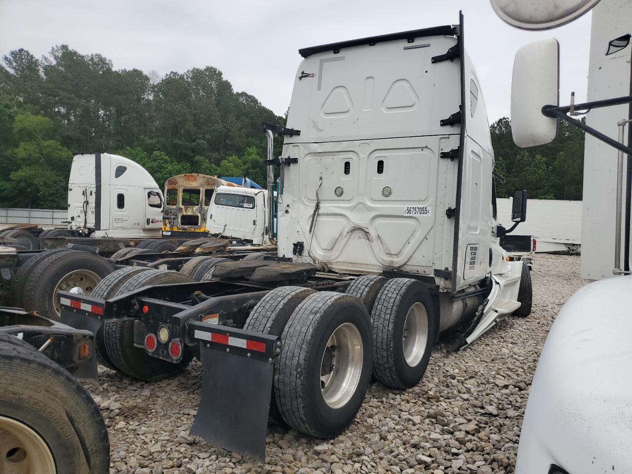 Lot #3271600358 2018 FREIGHTLINER CASCADIA 1