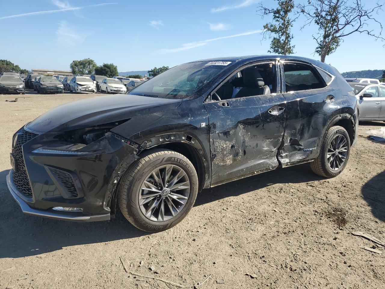 LEXUS NX 300H BASE