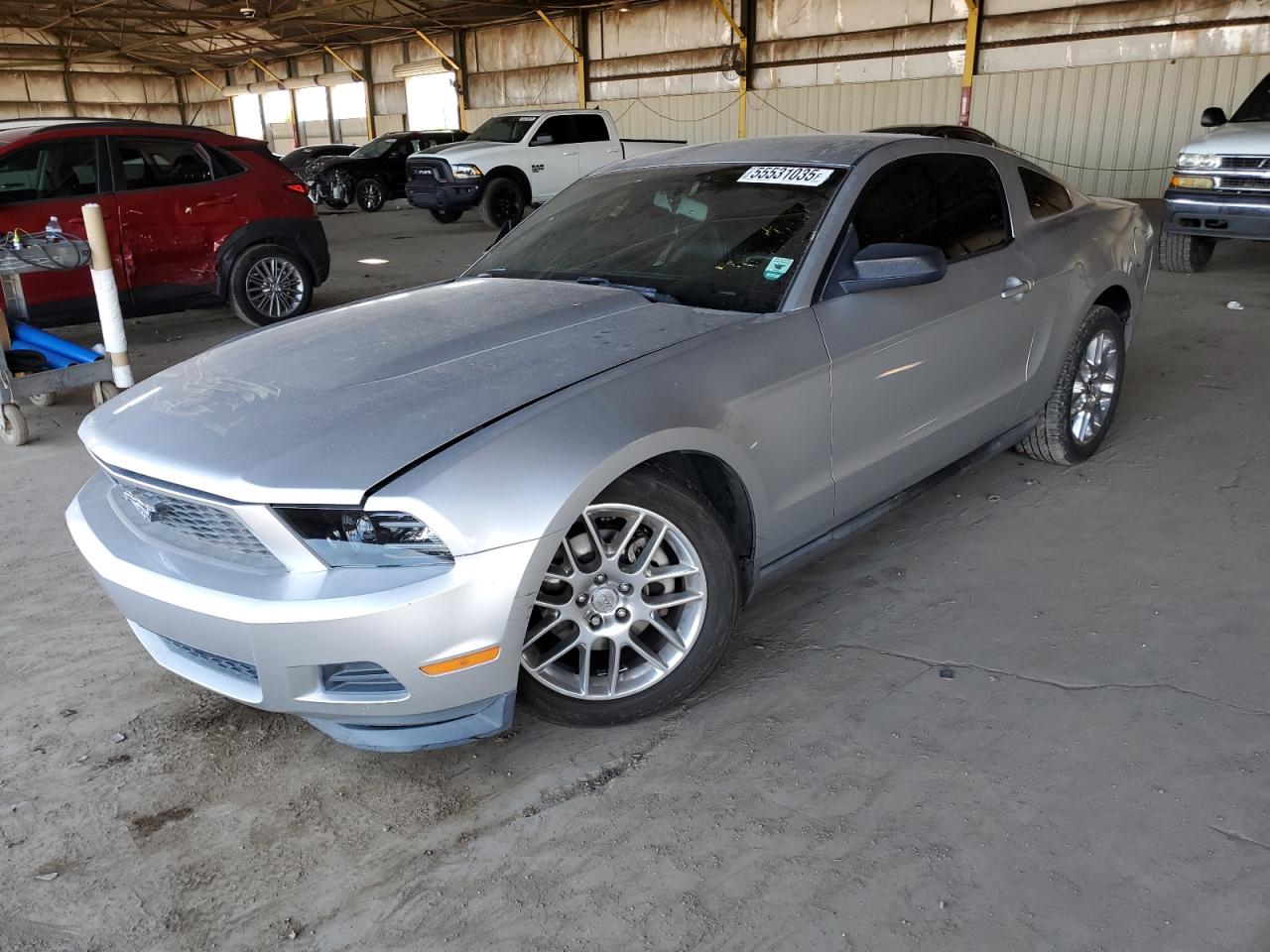 FORD MUSTANG