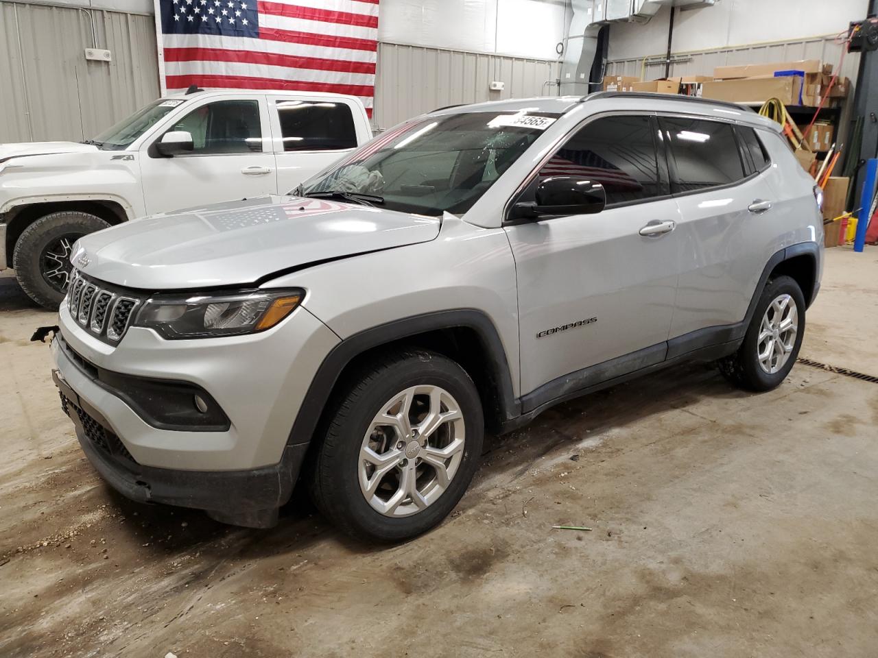 JEEP COMPASS LATITUDE