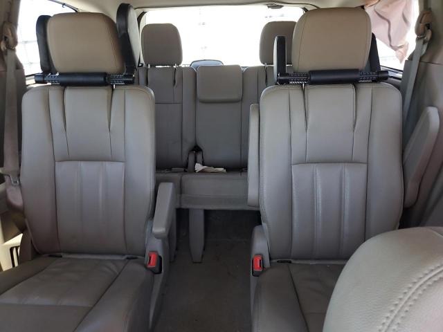 2016 CHRYSLER TOWN & COU - 2C4RC1BG9GR206996