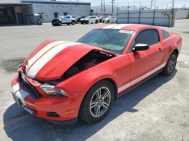 FORD MUSTANG