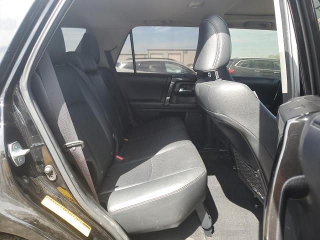 2019 TOYOTA 4RUNNER SR JTEBU5JR1K5627931