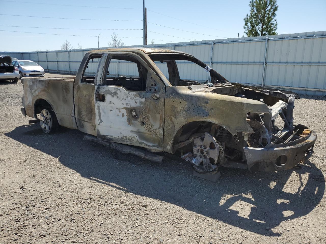 FORD F-150 SUPER CAB