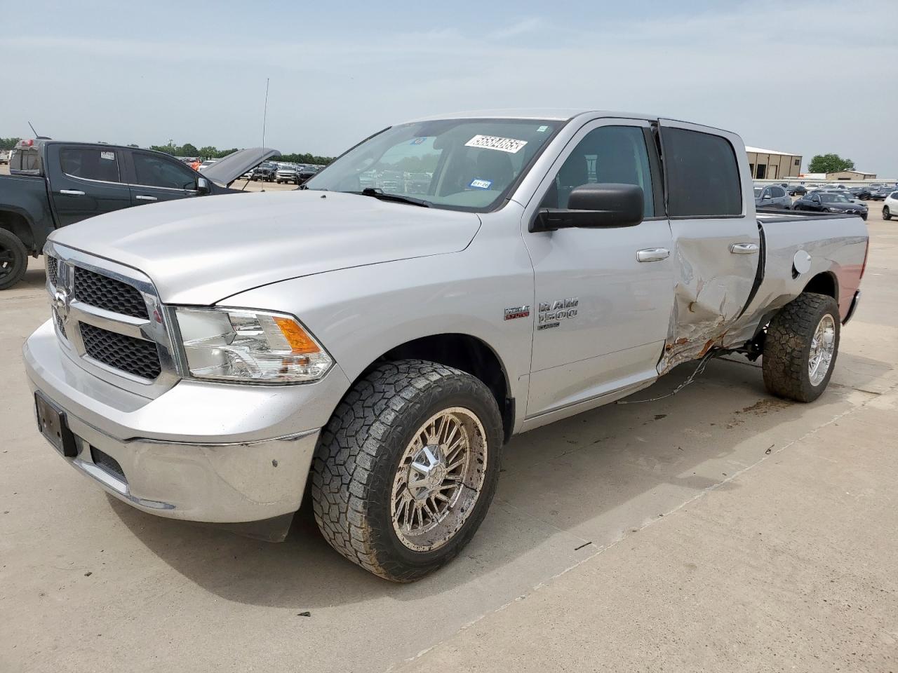 RAM 1500 SLT