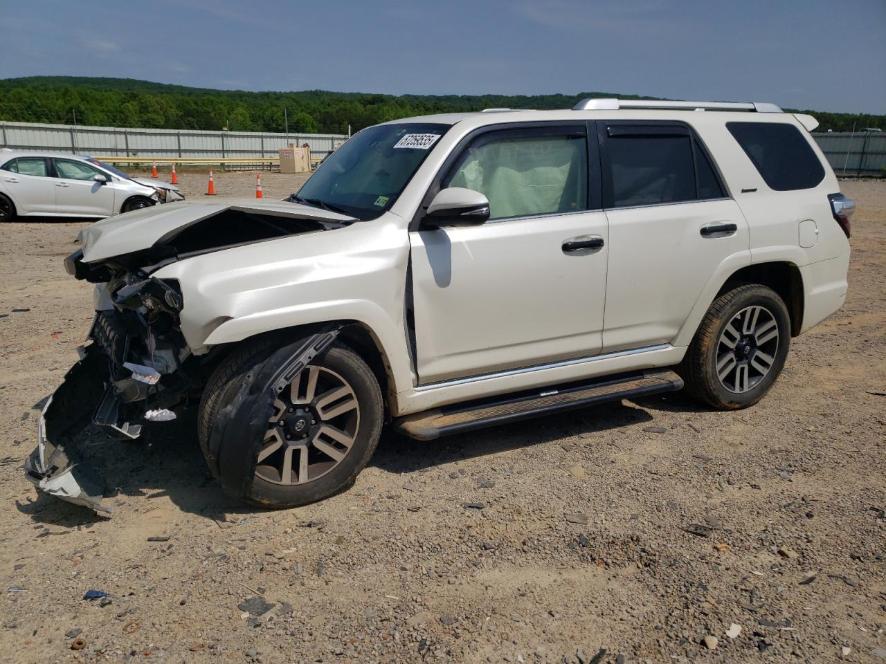 TOYOTA 4RUNNER SR5/SR5 PREMIUM