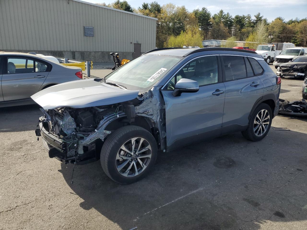 TOYOTA COROLLA CROSS XLE