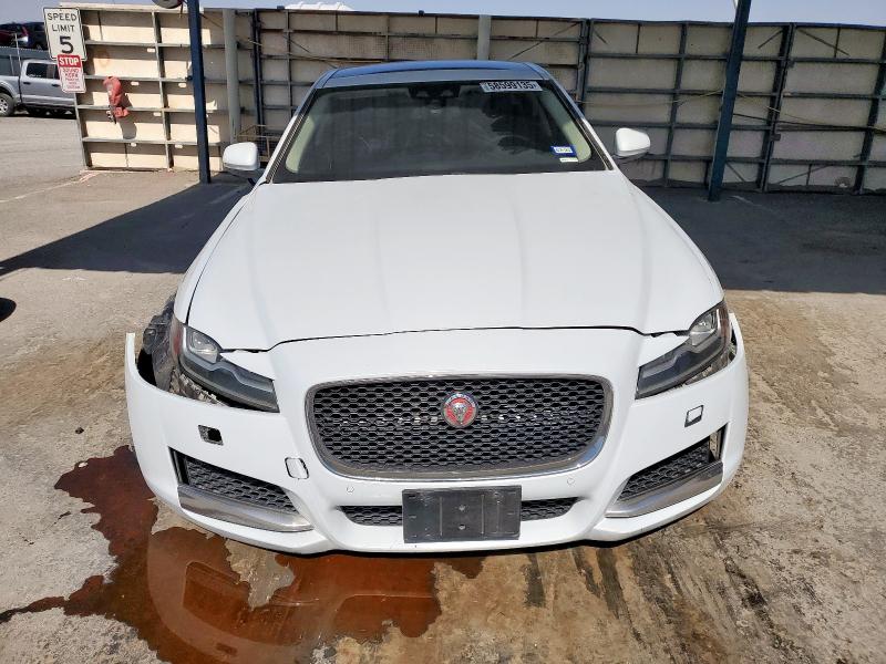 2016 JAGUAR XF PREMIUM SAJBJ4BV0GCY17601