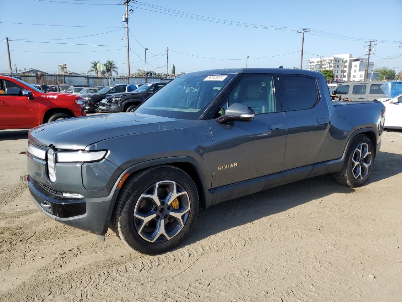 RIVIAN R1T ADVENTURE