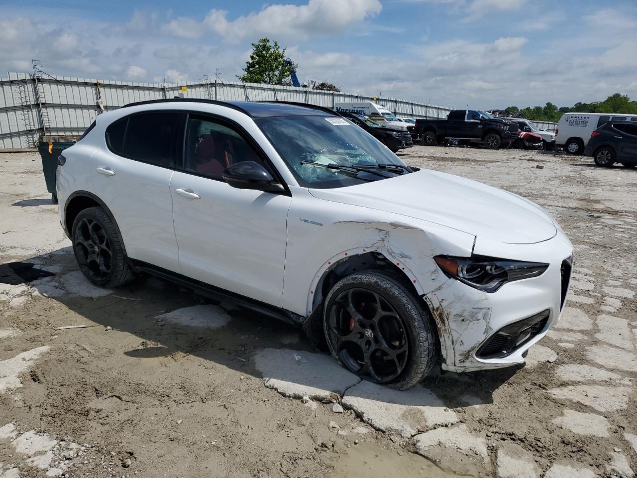 ALFA ROMEO STELVIO TI