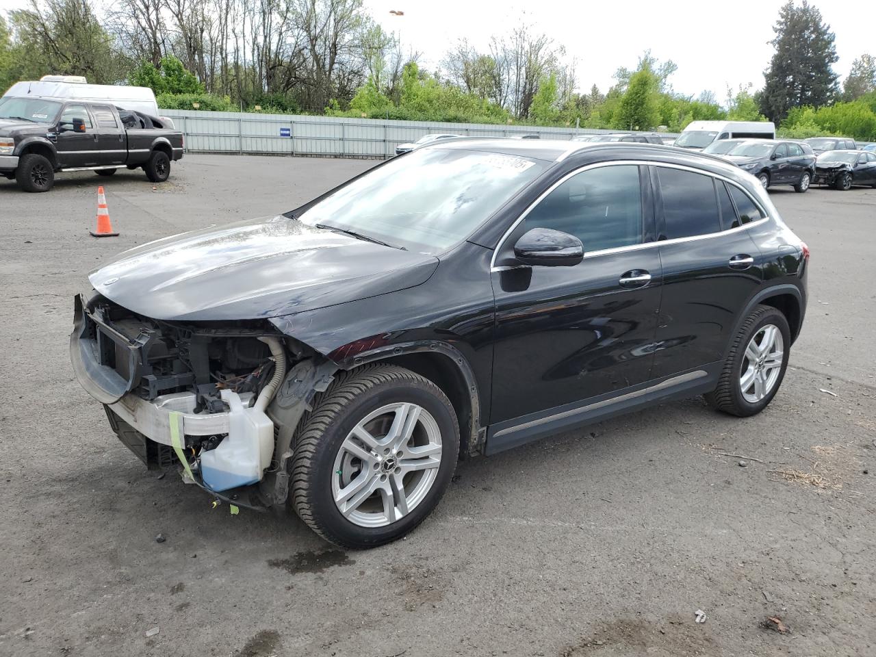 MERCEDES-BENZ GLA-CLASS 250 4MATIC