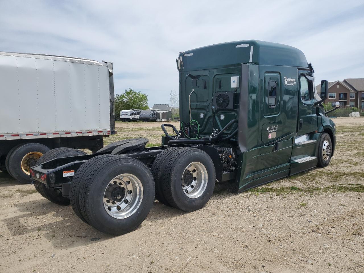 Lot #3308491322 2025 FREIGHTLINER CASCADIA 1