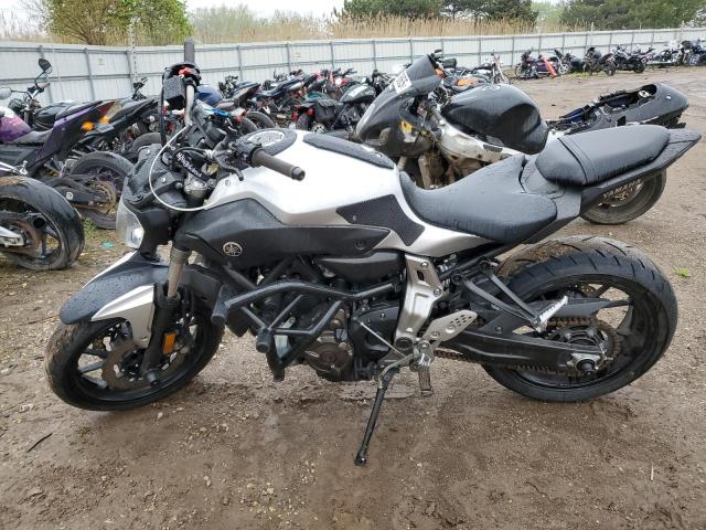2017 YAMAHA FZ07 JYARM06E0HA012651