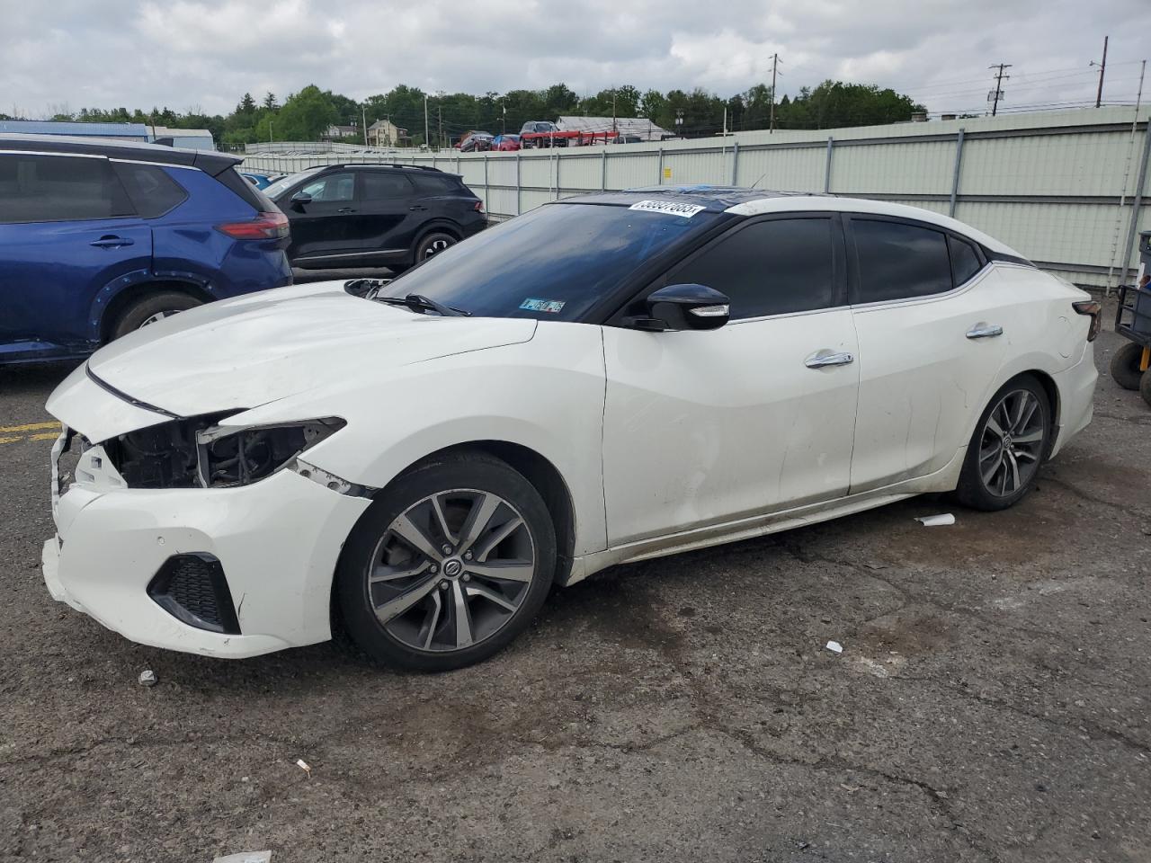 NISSAN MAXIMA S