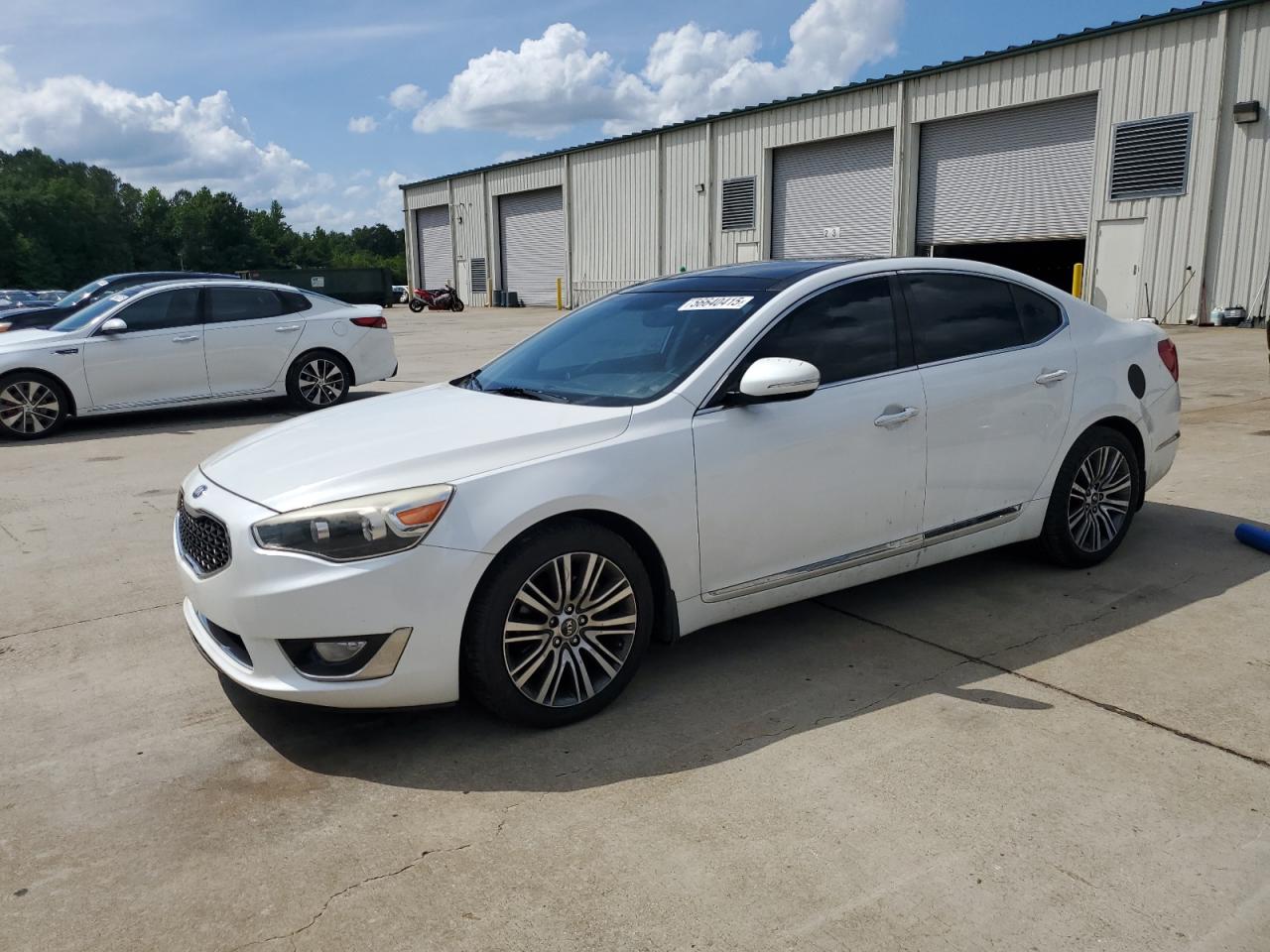 KIA CADENZA PREMIUM