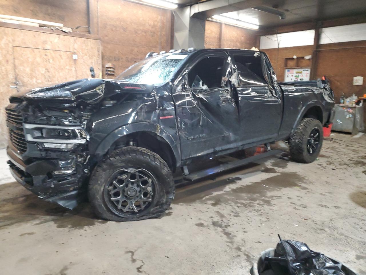 RAM 2500 LARAMIE