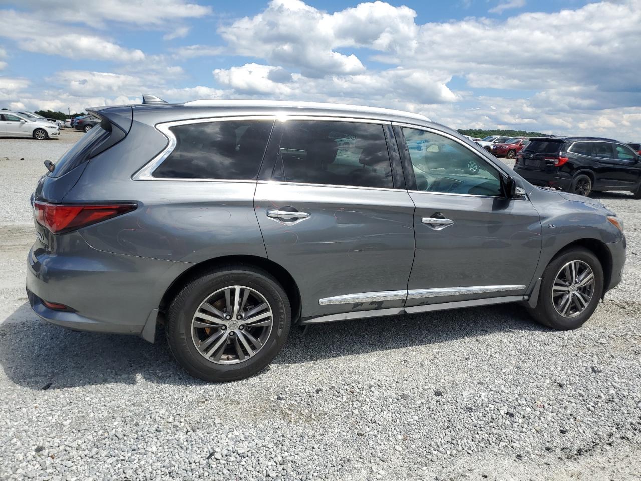 INFINITI QX60 2016