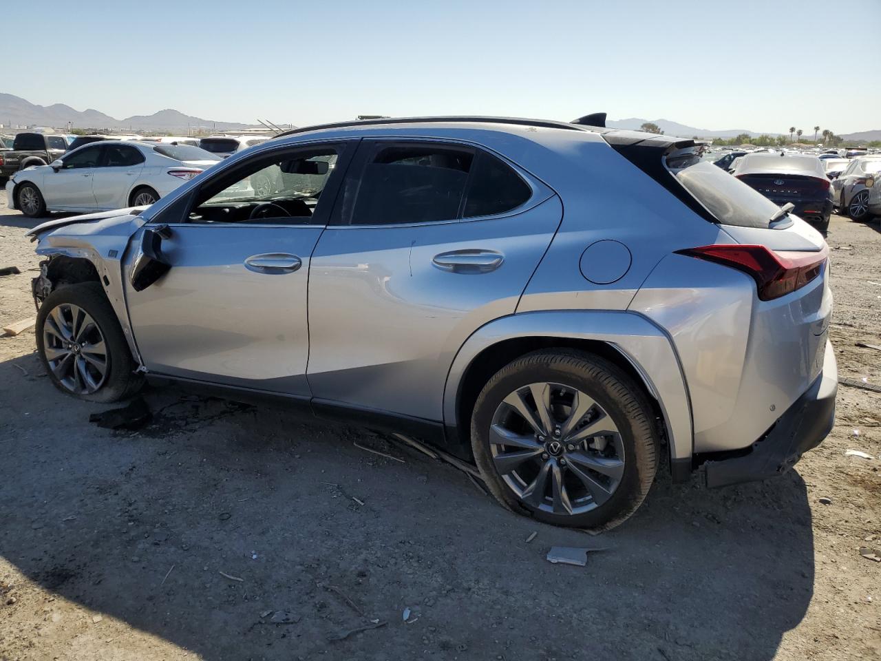 LEXUS UX 250H BASE