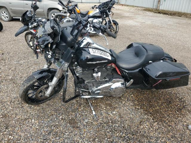 2018 HARLEY-DAVIDSON FLTRX ROAD 1HD1KHC11JB611791