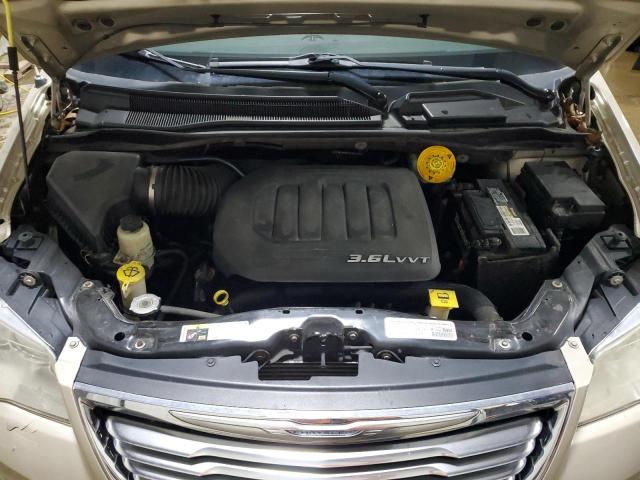2014 CHRYSLER TOWN & COU - 2C4RC1BG2ER410102