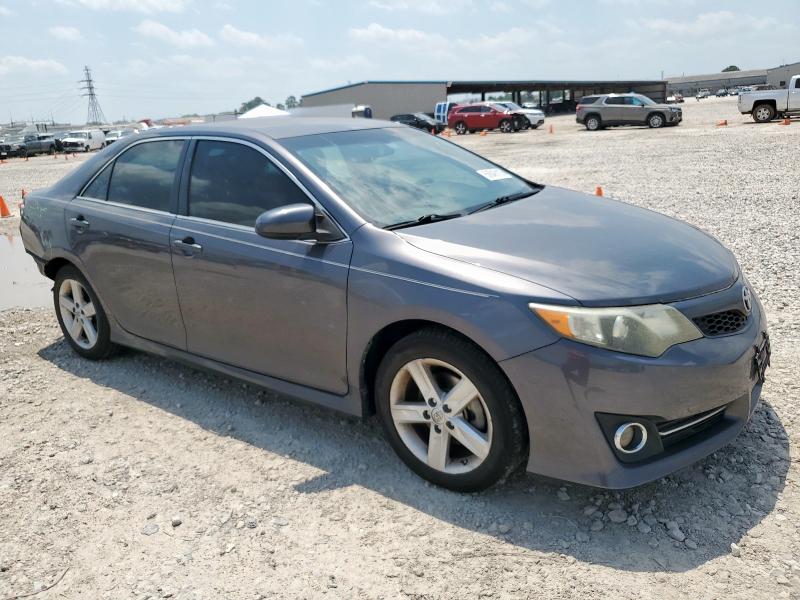 Vin: 4t1bf1fk4eu321542, lot: 56846115, toyota camry l 20144