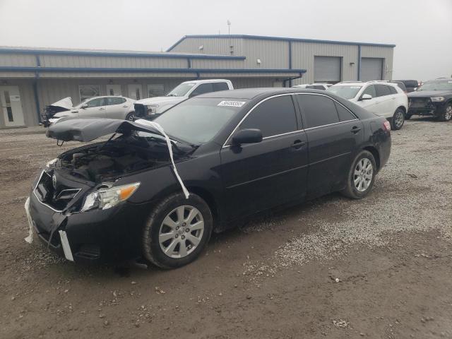 TOYOTA CAMRY BASE