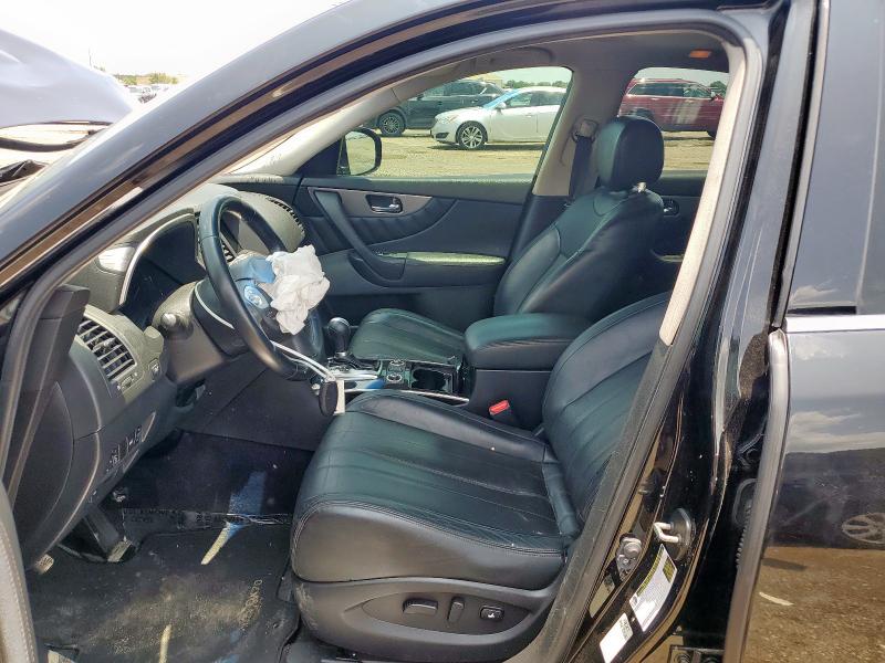2017 INFINITI QX70 JN8CS1MWXHM415024