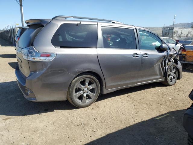 Vin: 5tdxz3dc5hs766941, lot: 56222045, toyota sienna se 20173