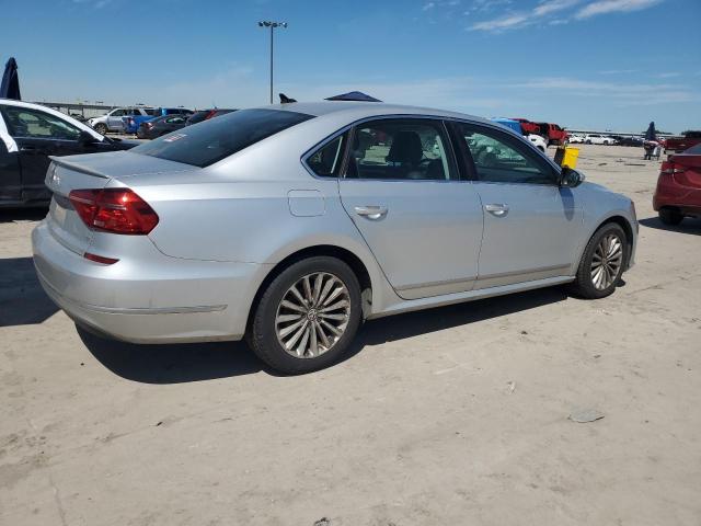 VOLKSWAGEN PASSAT SE 2016 silver  gas 1VWBS7A33GC060672 photo #4