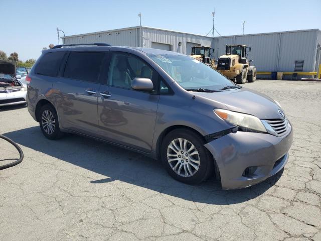 Vin: 5tdyk3dc7es470260, lot: 55059805, toyota all models xle 20144