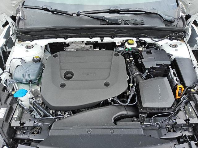 2024 VOLVO XC40 PLUS YV4L12UE8R2265355