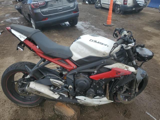 TRIUMPH MOTORCYCLE STREET TRI 2014 two tone racer gas SMTL03NE5ET650355 photo #1