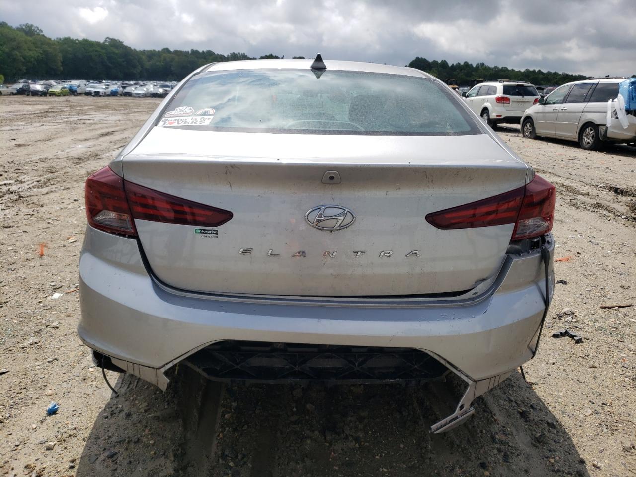 Hyundai Elantra se 2020
