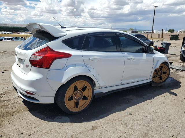 FORD FOCUS ST 2013 white  gas 1FADP3L99DL364405 photo #4