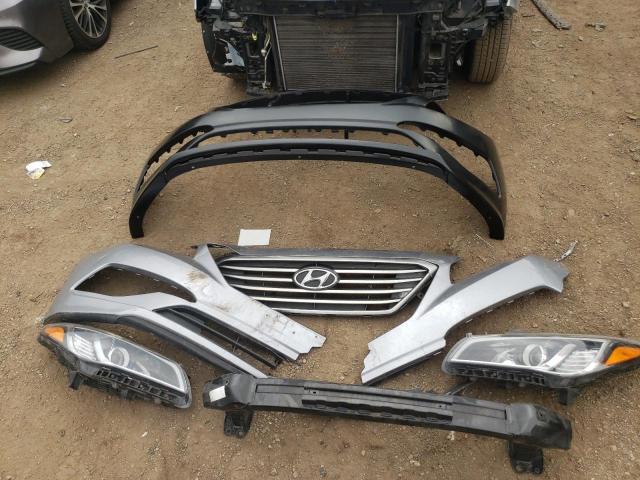 2017 HYUNDAI SONATA SE - 5NPE24AF3HH553136